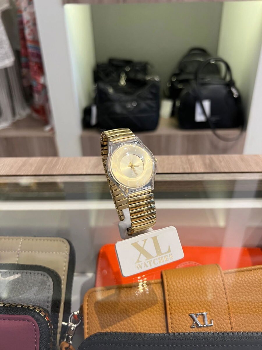 RELOJ R0520 DORADO