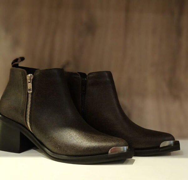 BOTAS QUIRINA CHOCOLATE 701