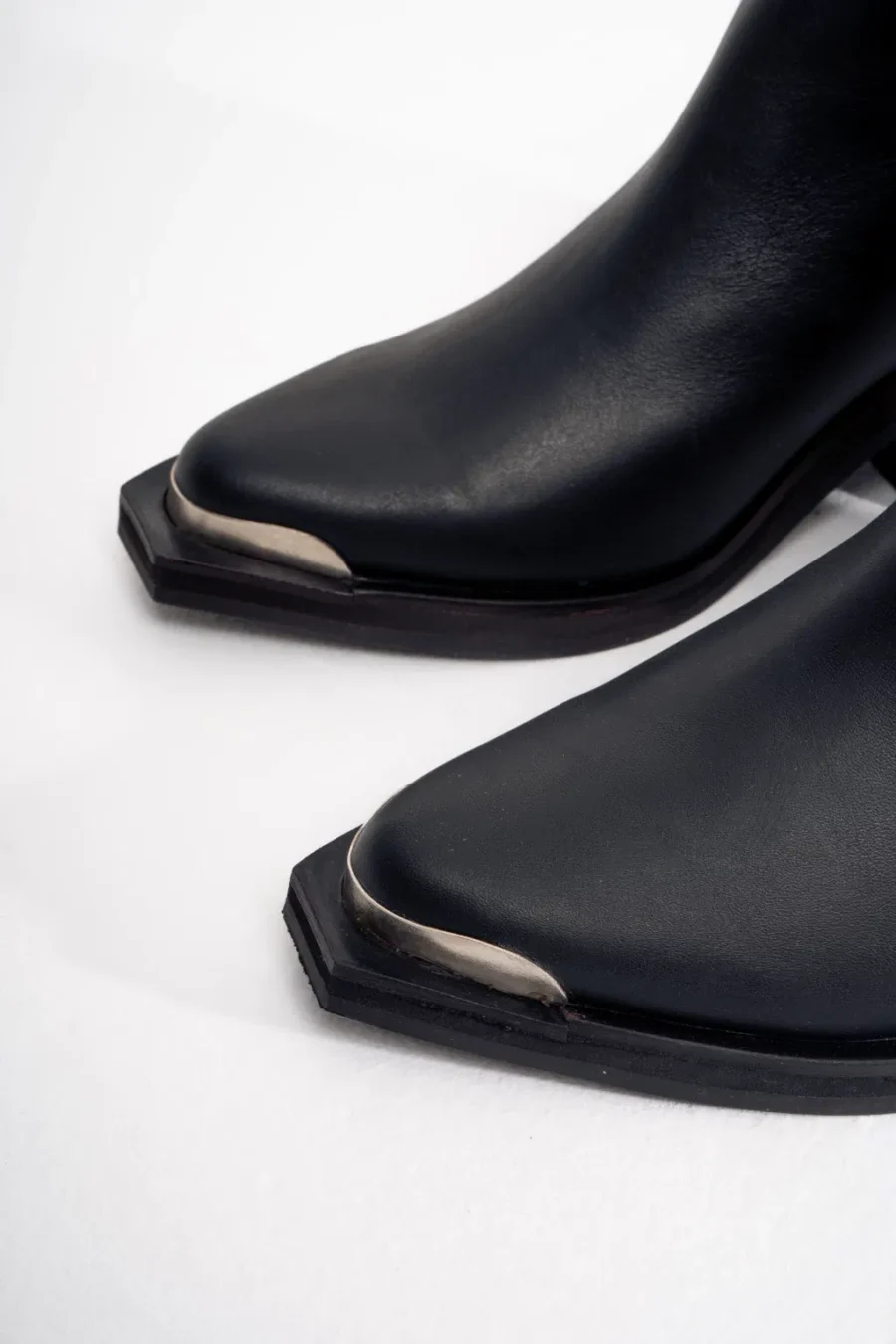 BOTAS QUIRINA NEGRAS 701 - Imagen 2