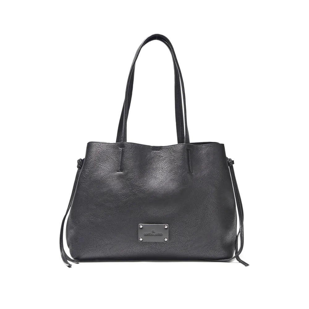 CASANDRA CARTERA NEGRA