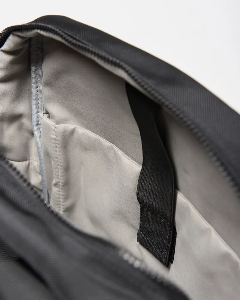 BAIA MOCHILA NEGRA - Imagen 4