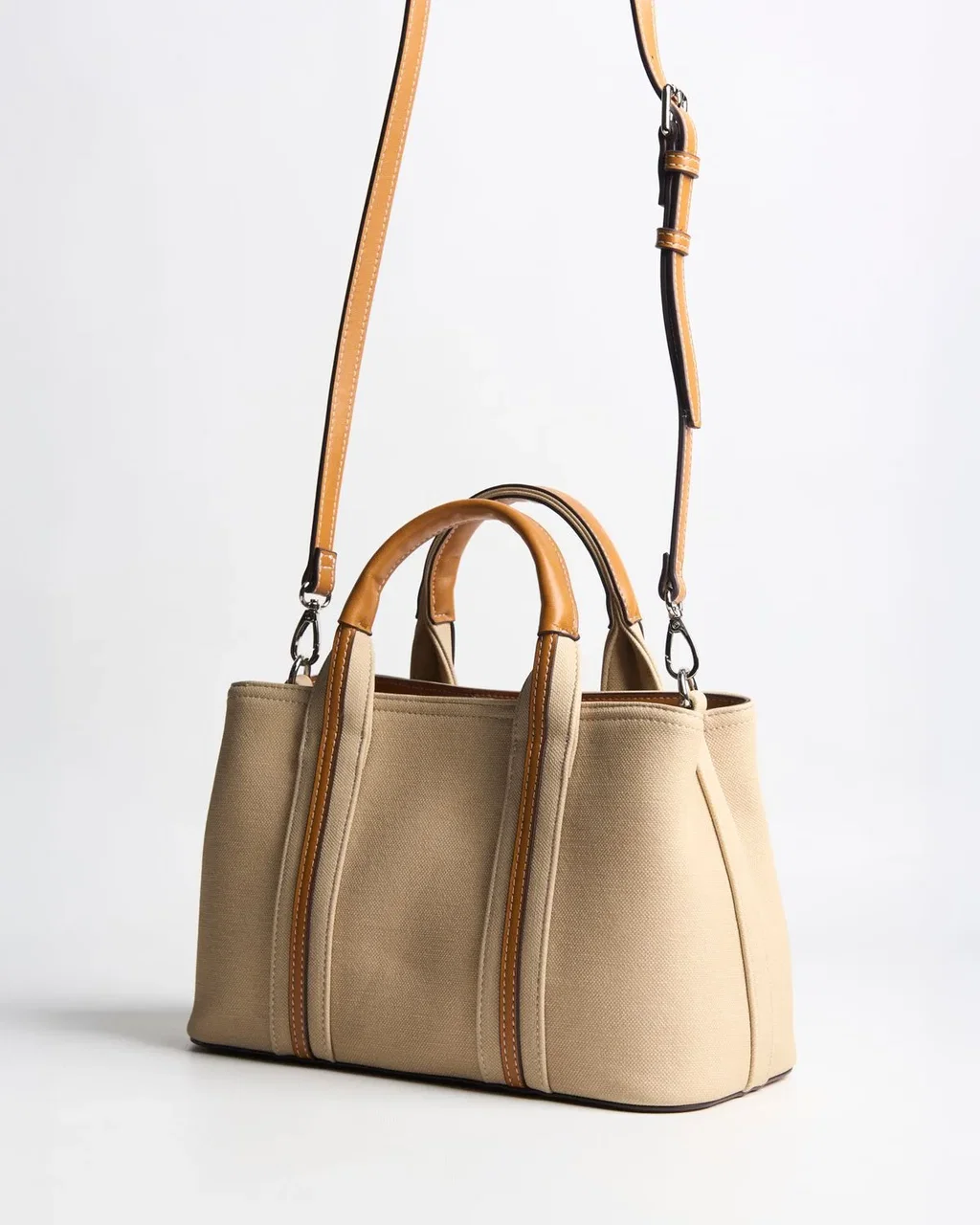 GINNA CARTERA BEIGE - Imagen 4